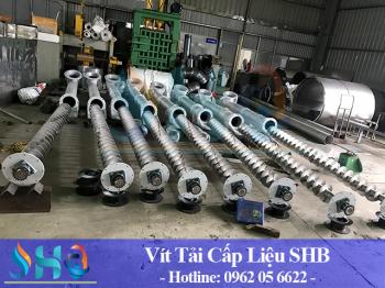 Vít tải cấp liệu