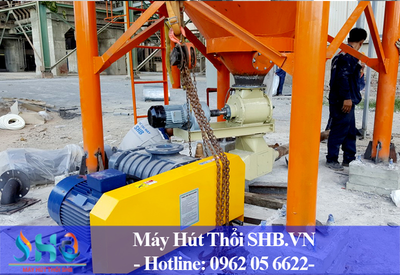 Giải pháp vận chuyển nguyên liệu dạng bột